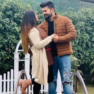 Meet your Posher, Sûmìt